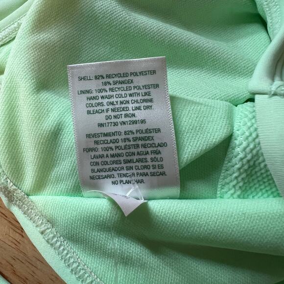 Wild Fable Women's Light Green Cut Out One Piece Swimsuit - Size XXS - NWT - Picture 5 of 8